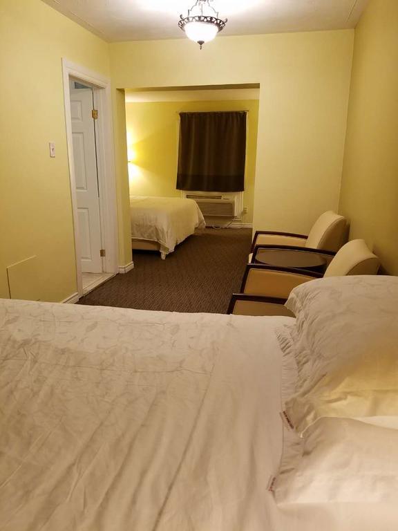 7 West Motel Carleton Place Екстер'єр фото